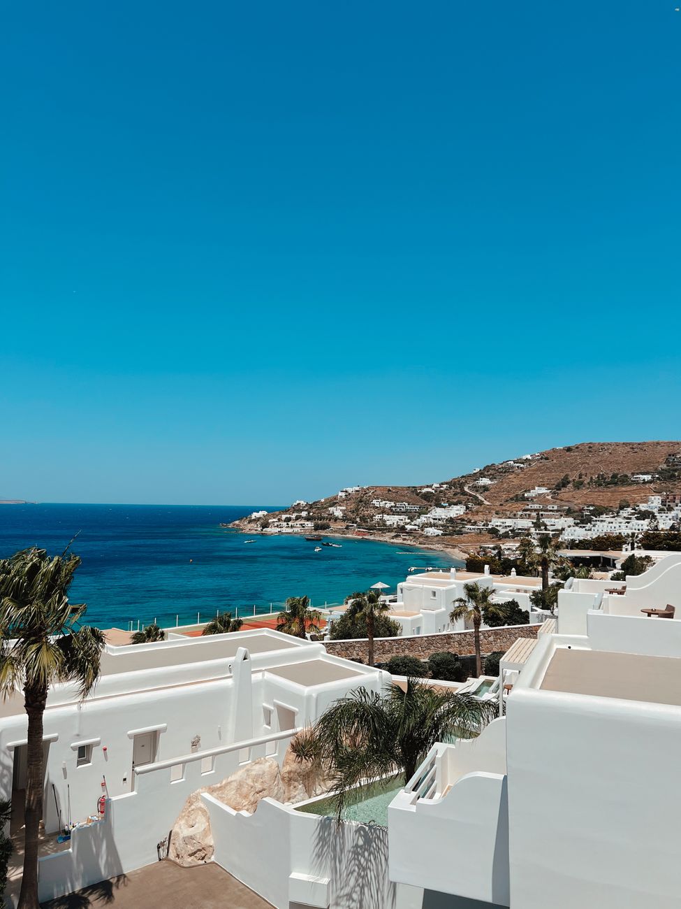 Super Paradise Beach